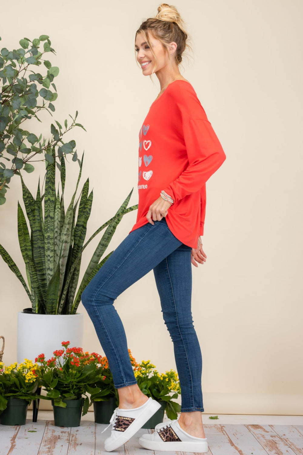 Heart Graphic Red Long Sleeve T-Shirt